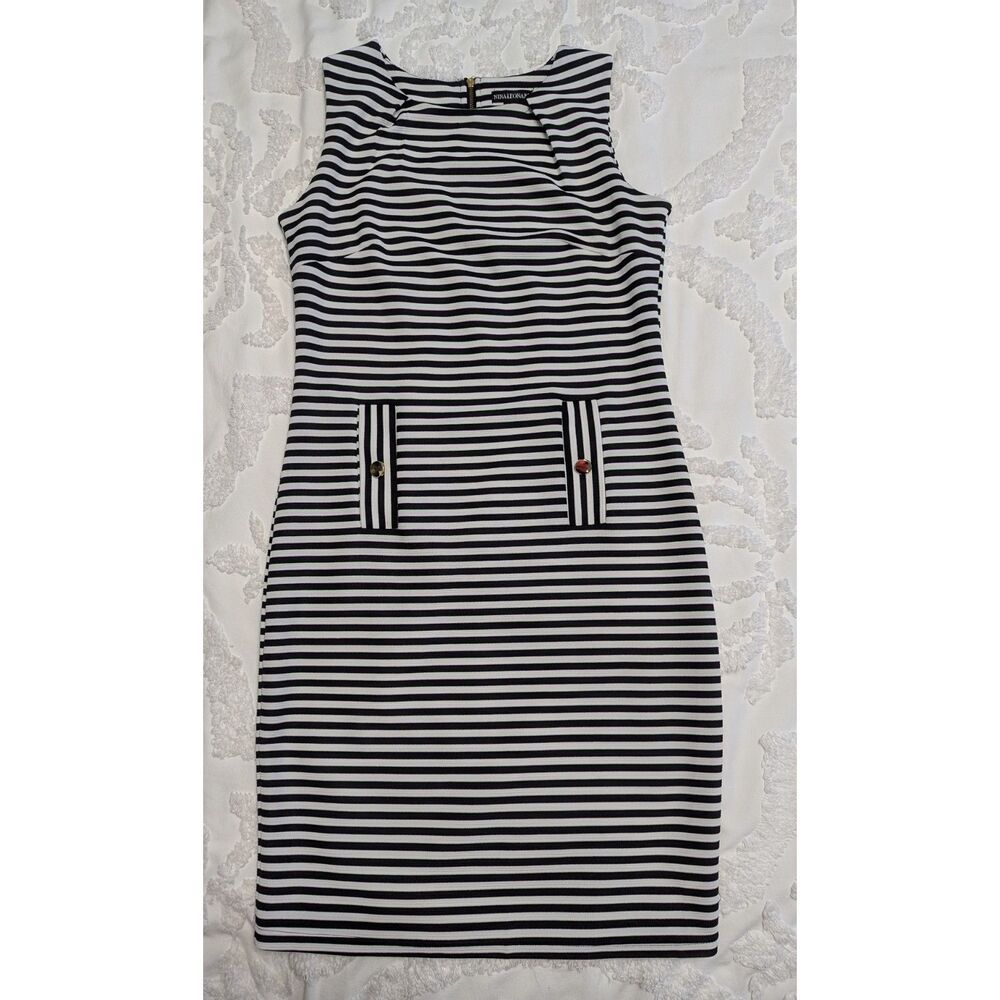 🖤 Nina Leonard Black & White Striped Shift Dress – Size S